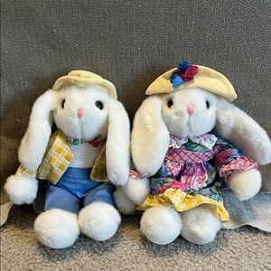 1996 penny and Peter cottontail bunnies